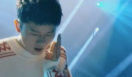 张杰吃瓜爆料是真的吗,真相揭秘还是无端猜测？